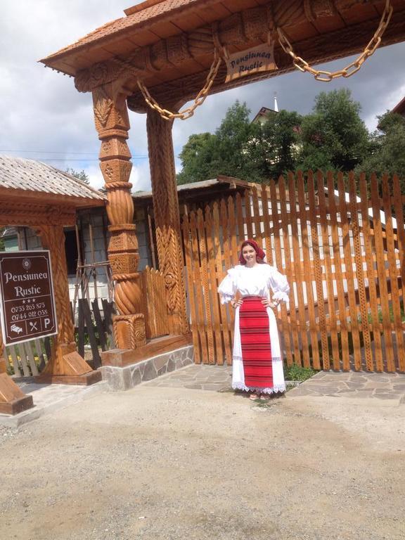 Pensiunea Rustic บอร์ชา ภายนอก รูปภาพ